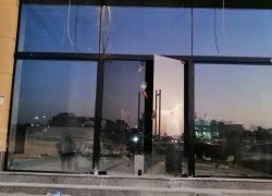 تجهيز محلات ومكاتب